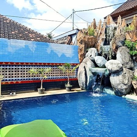 Lovina Palace ภายนอก รูปภาพ